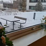 Sjarmerende Leilighet I *