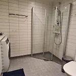 Sjarmerende Leilighet I *